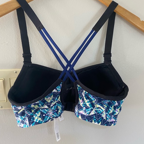 Victoria Secret Sports Bra - Picture 3 of 3